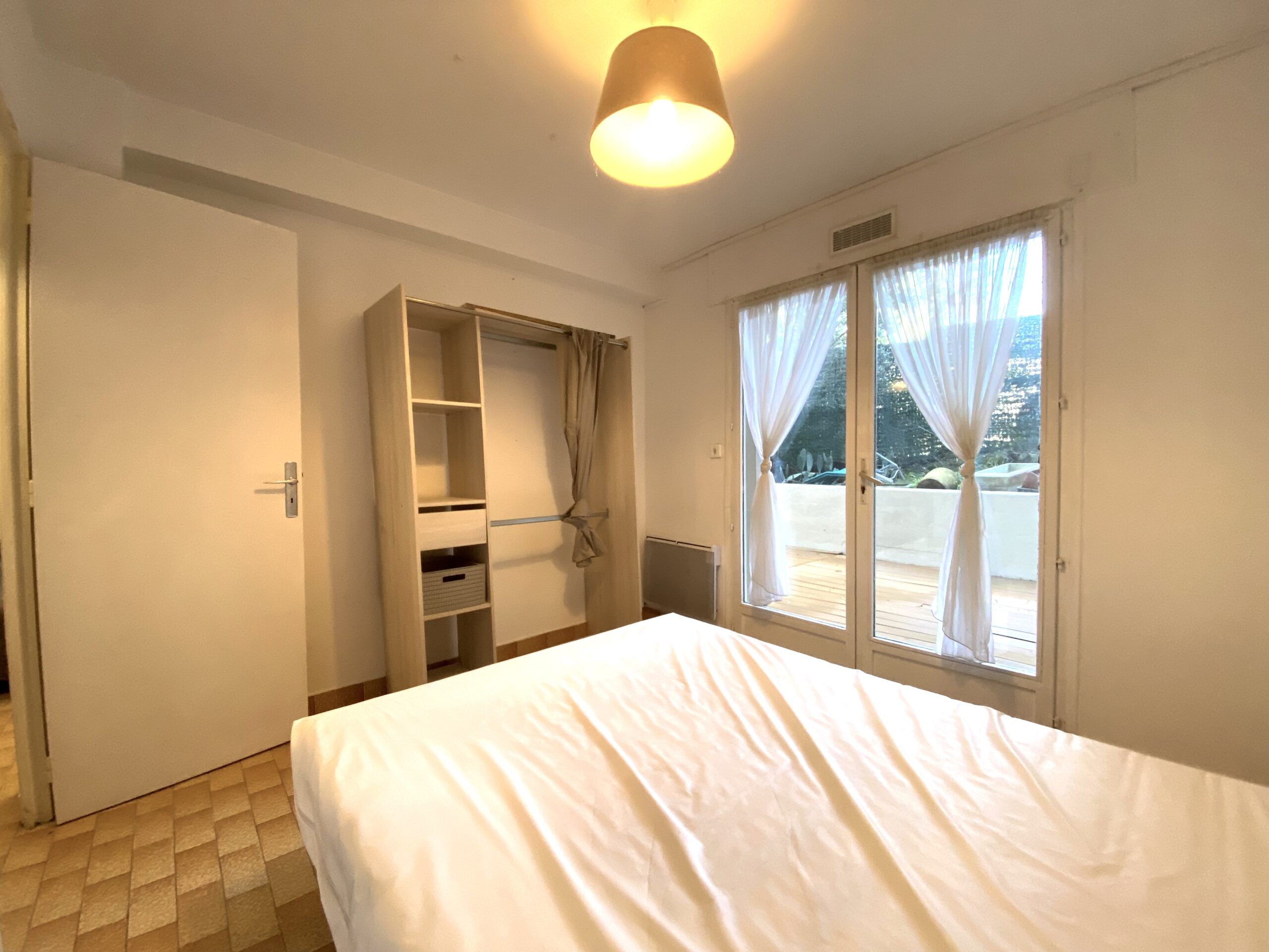 VENTE REZ DE JARDIN HOPITAUX FACS